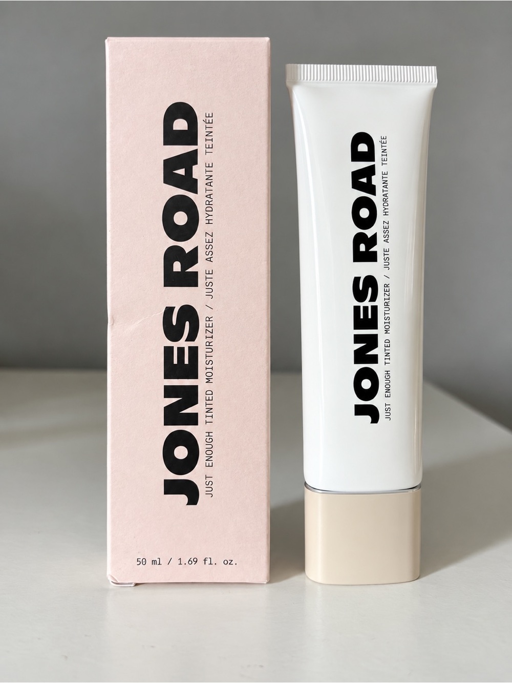 Jones Road Just Enough Tinted Moisturizer - 50ml/1.69 fl oz